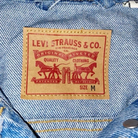 Levi’s Baggy Trucker Jacket - Picture 3 of 4